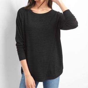 NWT GAP Women’s Softspun Raglan Tunic M